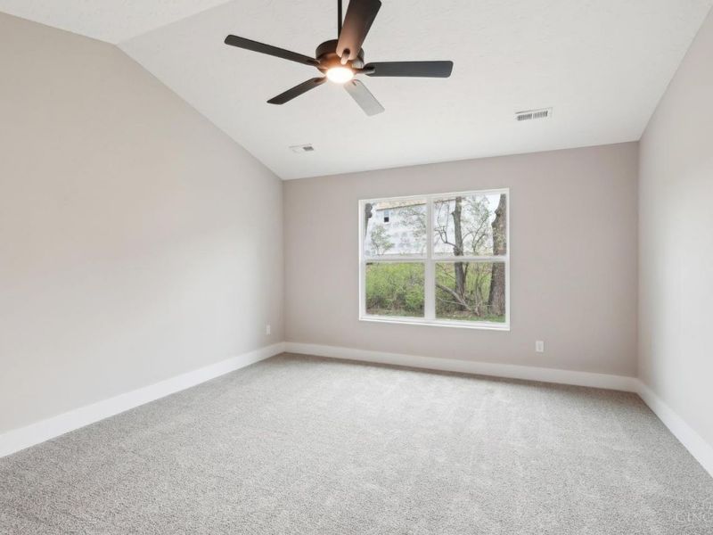 5019 Waterford Lane, Middletown, OH 45042 Photo 18