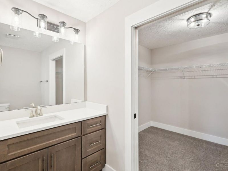 5019 Waterford Lane, Middletown, OH 45042 Photo 24