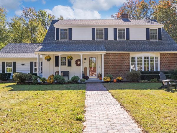 847 Middlesex Road , Topsham, ME 04086
