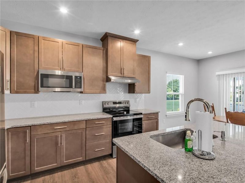 1335 Deer Valley Drive, Miamisburg, OH 45342 Photo 17