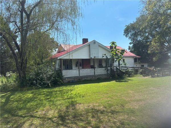 2520 Windy Ridge Road, North Wilkesboro, NC 28659