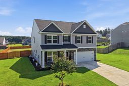 215 Belfast Way photo 4