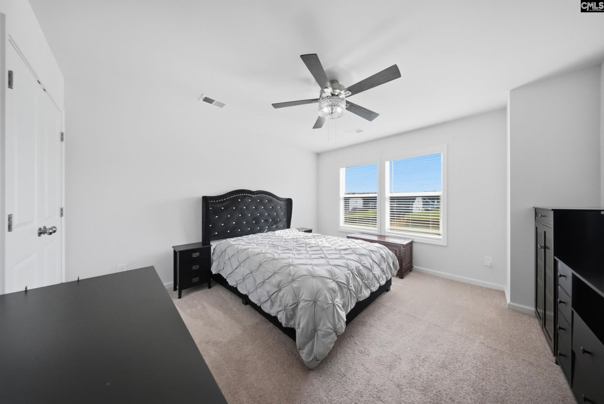 215 Belfast Way Photo 25