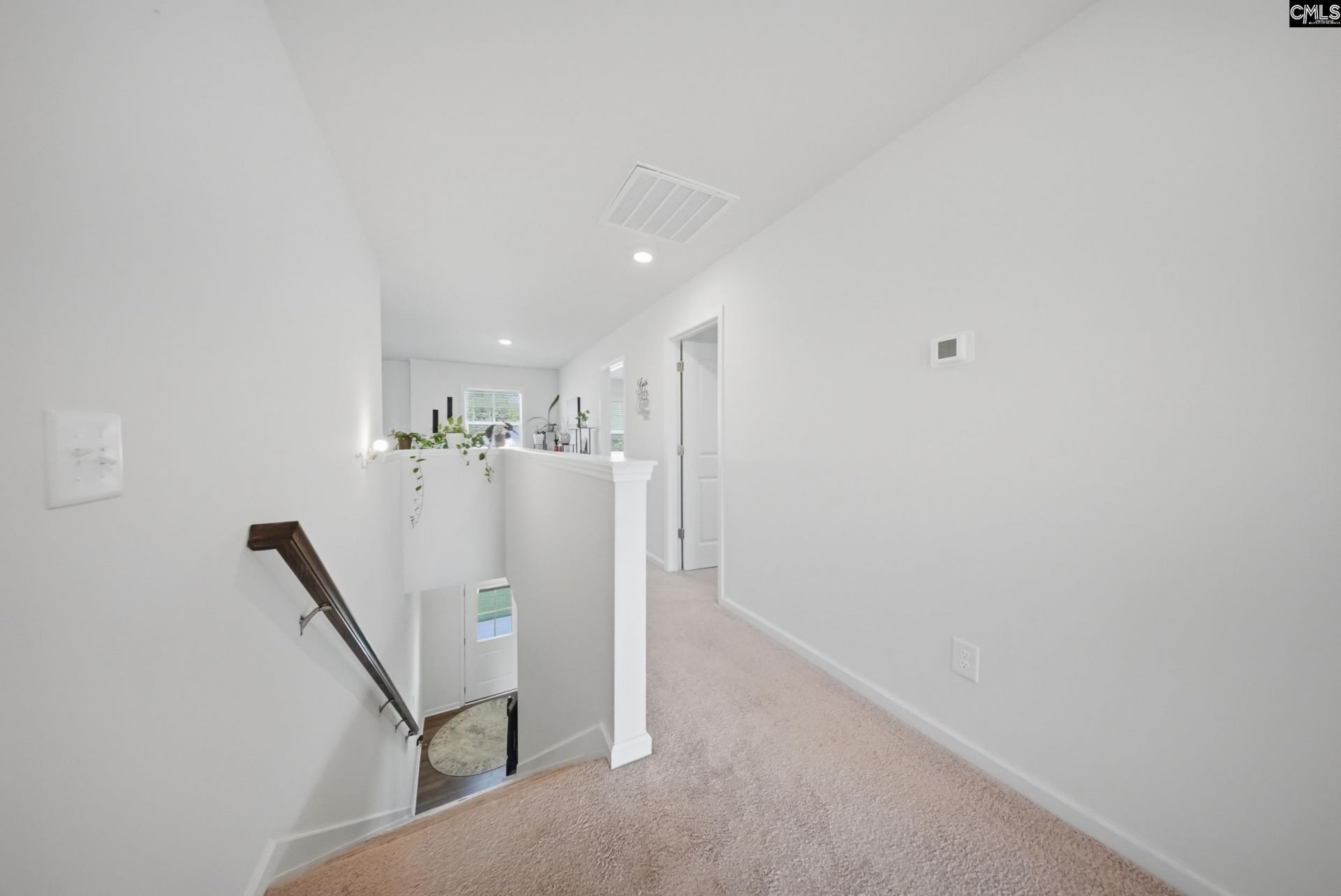 215 Belfast Way Photo 30