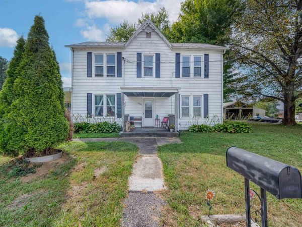 5426 E Sycamore Street, Dubois, IN 47527