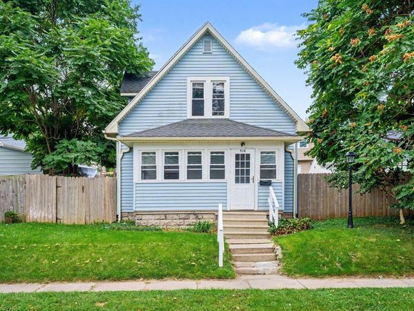 910 Milton Street, South Bend, IN 46613