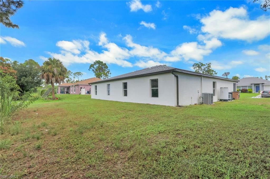 4733/4735 30th St Sw, Lehigh Acres, FL 33973 Photo
