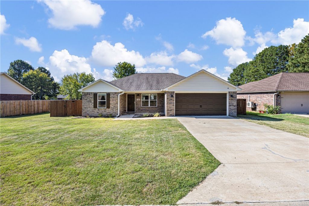 4 Fox Creek Court, Pottsville, AR 72858 Main Photo