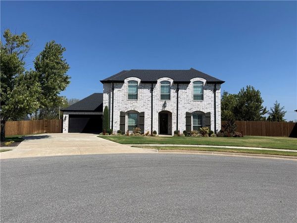 5809 W Sage Drive , Rogers, AR 72758