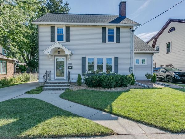 1712 N DREW STREET, Appleton, WI 54911