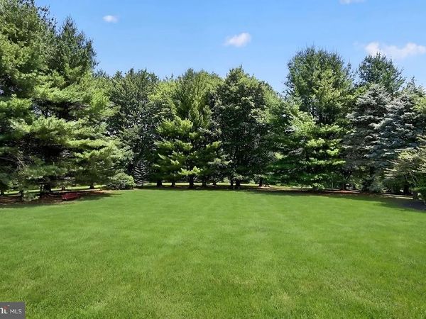 2401 S CHESTER SPRINGS ROAD , CHESTER SPRINGS, PA 19425