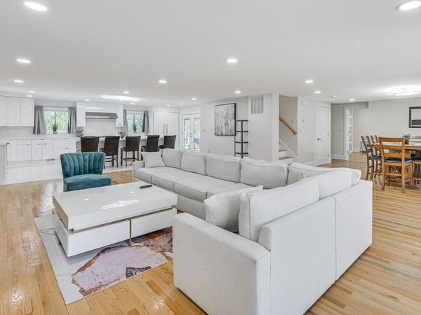 4 Ripley Road, Hull, MA 02045