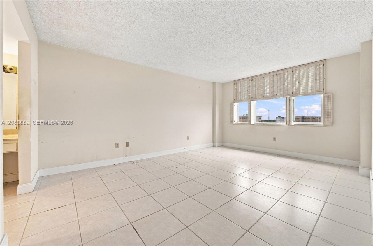 3850 Washington St, Unit 808, Hollywood, FL 33021 Photo