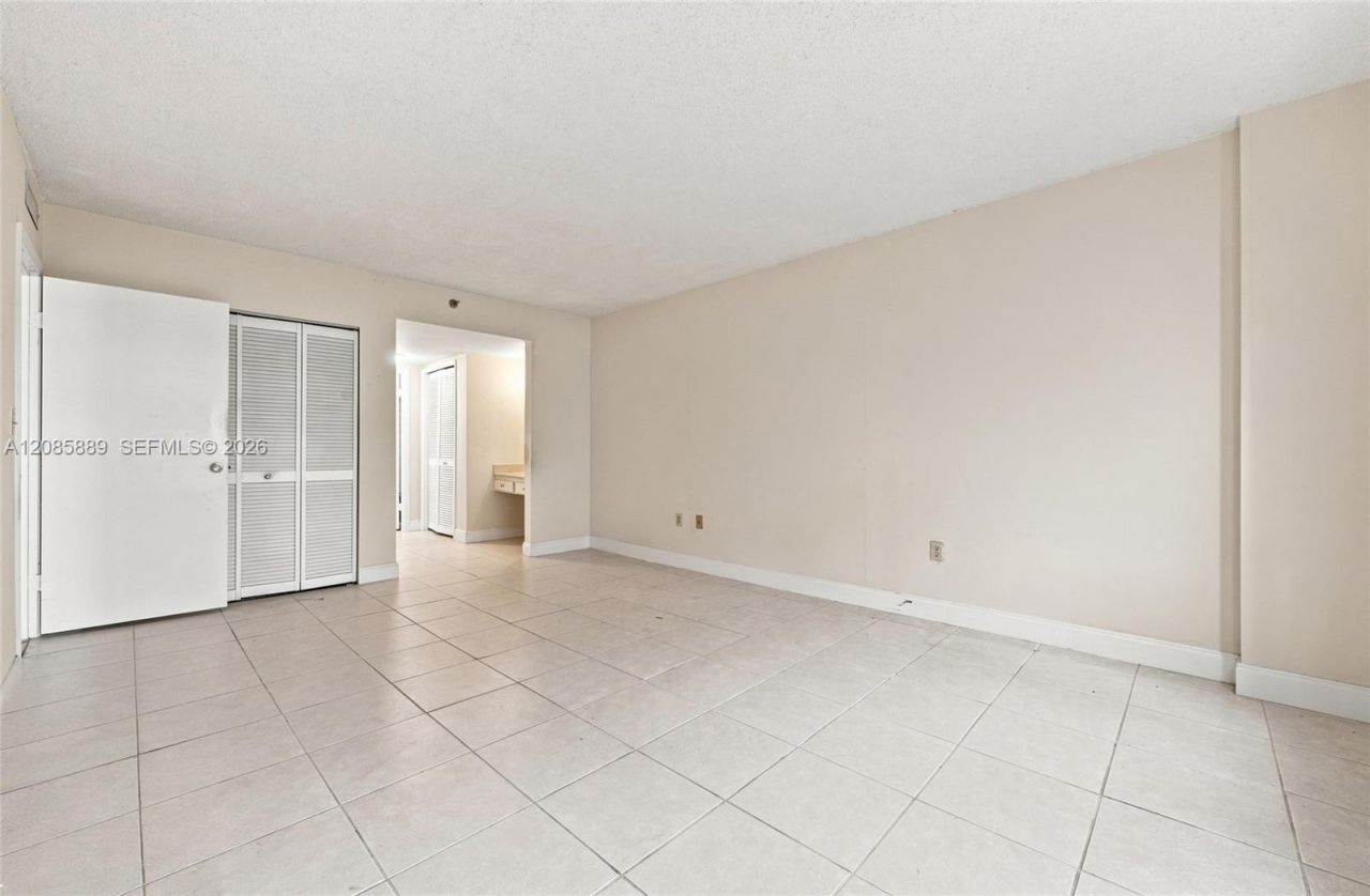 3850 Washington St, Unit 808, Hollywood, FL 33021 Photo