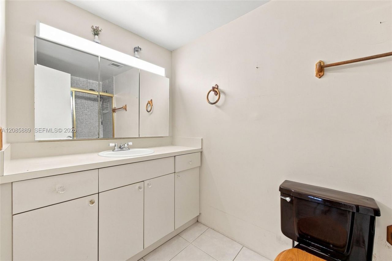 3850 Washington St, Unit 808, Hollywood, FL 33021 Photo