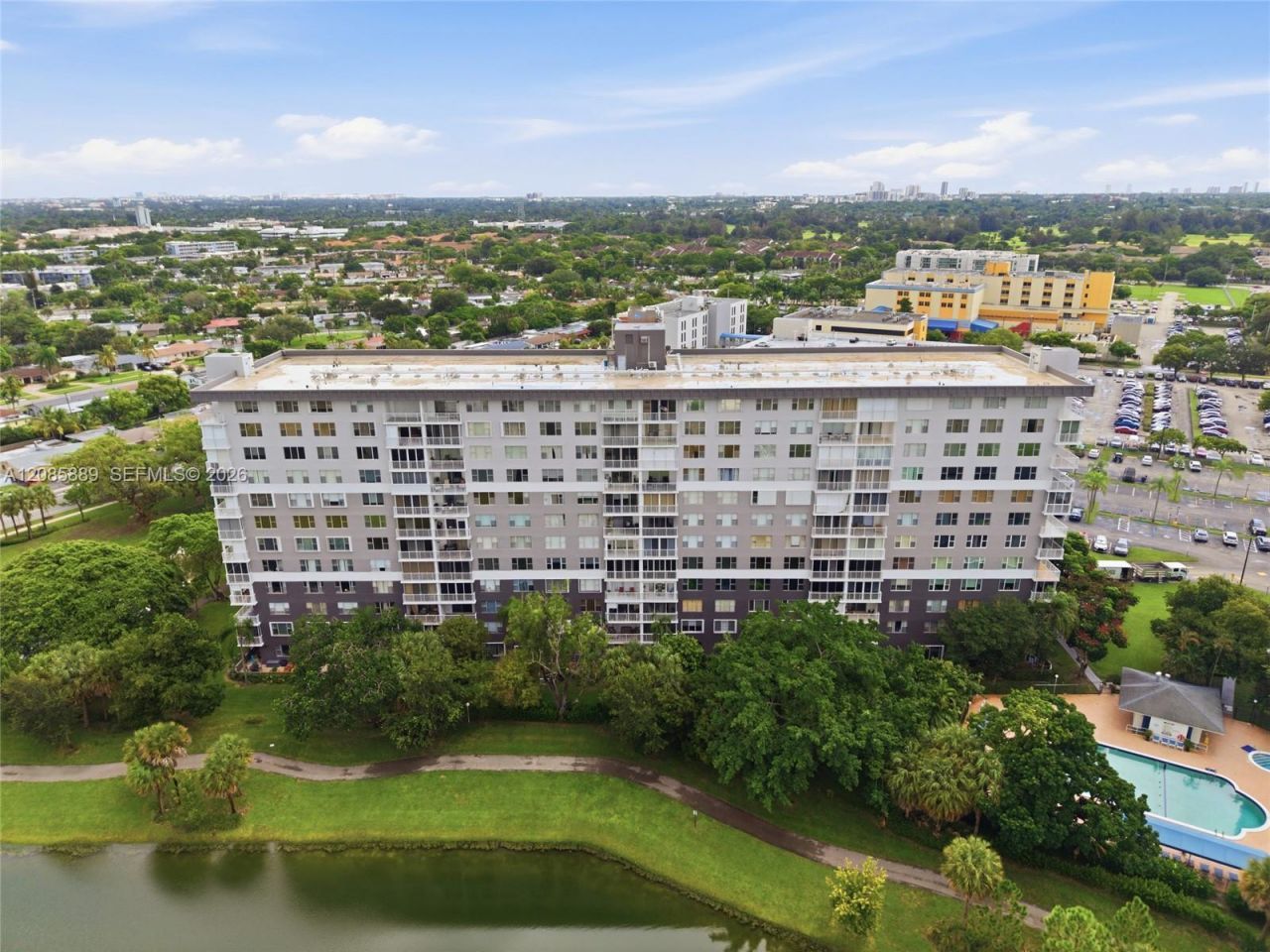 3850 Washington St, Unit 808, Hollywood, FL 33021 Photo
