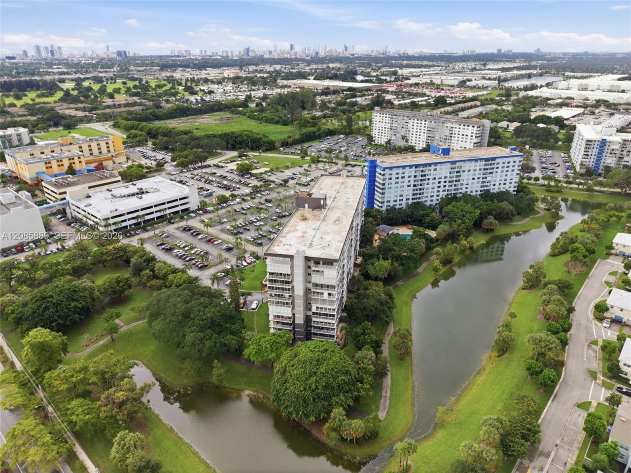3850 Washington St, Unit 808, Hollywood, FL 33021 Photo
