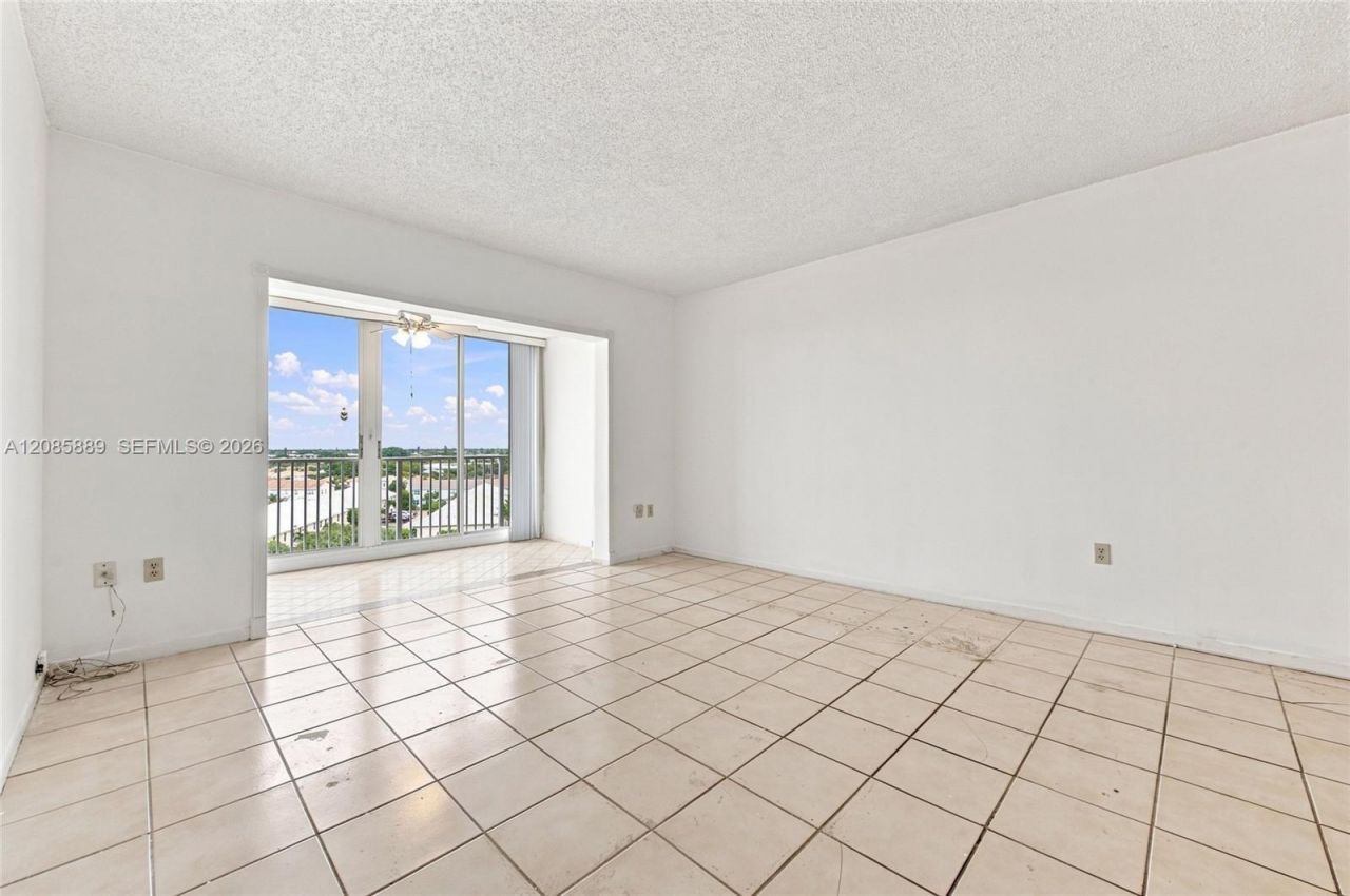 3850 Washington St, Unit 808, Hollywood, FL 33021 Photo