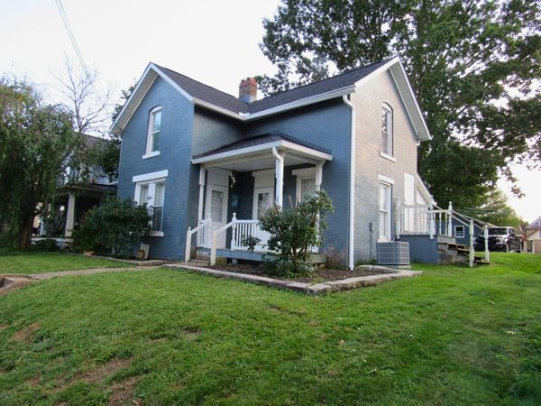 212 Orchard Street, New Lexington, OH 43764