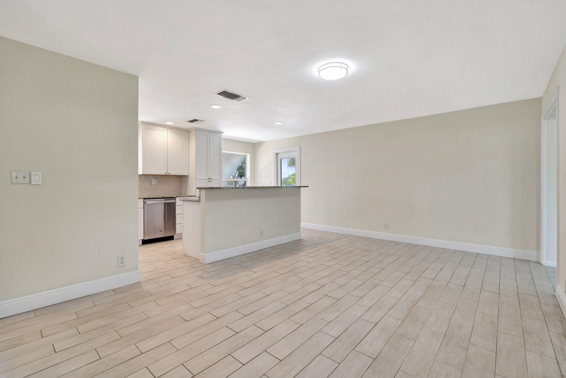 713 Gumtree Road, North Palm Beach, FL 33408 Photo