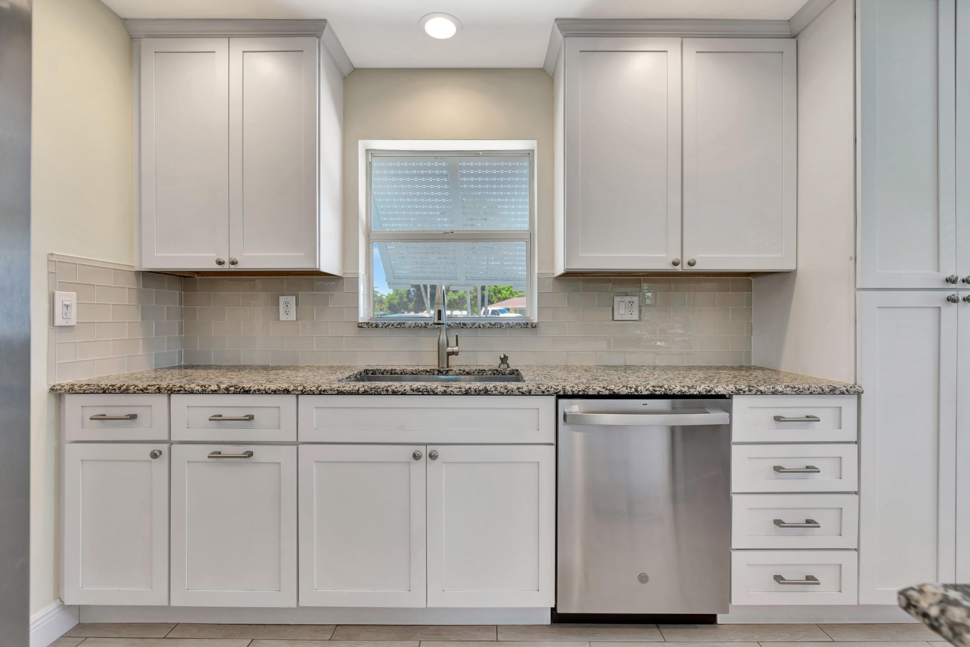 713 Gumtree Road, North Palm Beach, FL 33408 Photo
