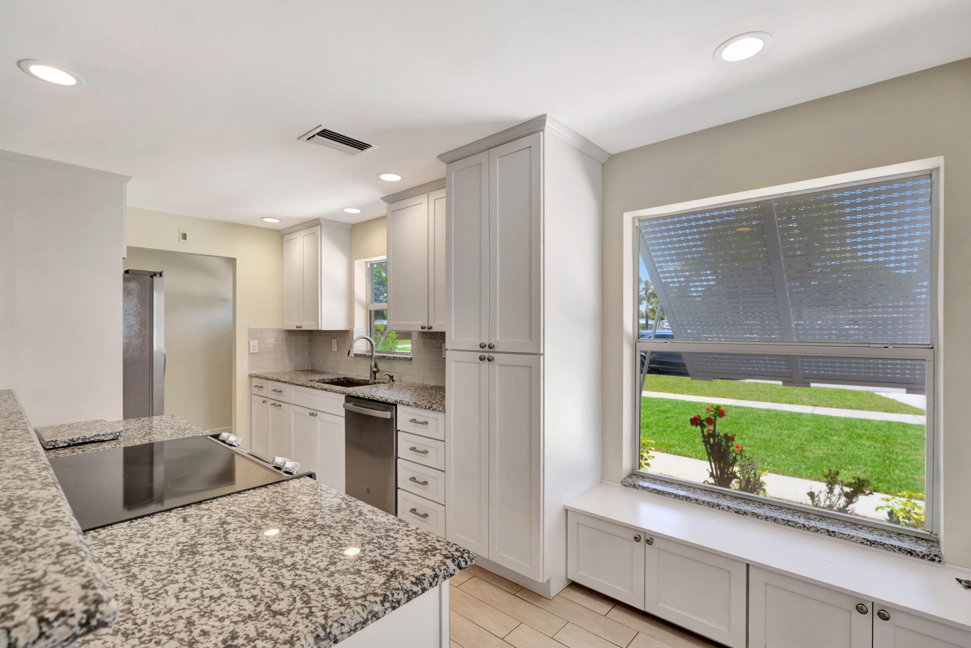 713 Gumtree Road, North Palm Beach, FL 33408 Photo