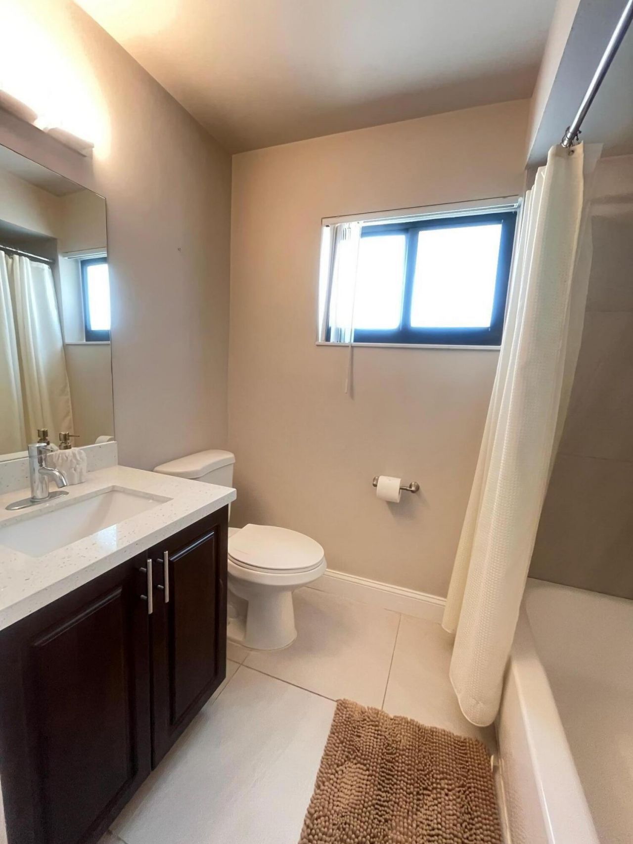 6499 NE 7th Avenue, Unit 7, Boca Raton, FL 33487 Photo