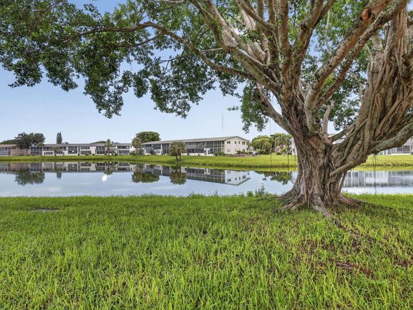79 CHATHAM D, West Palm Beach, FL 33417