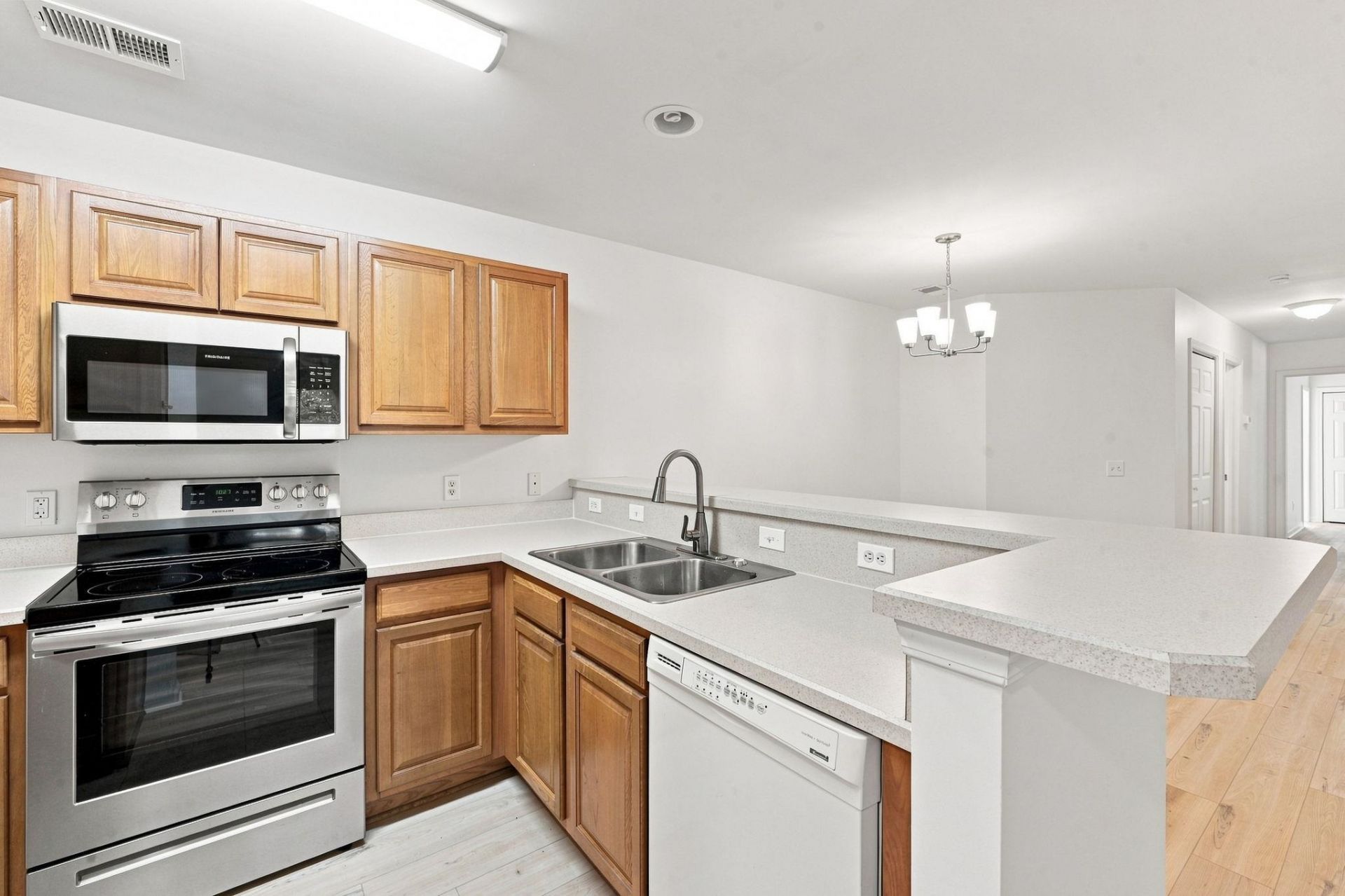 108 Brentwood Dr. Photo 11