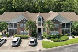 108 Brentwood Dr. photo 4
