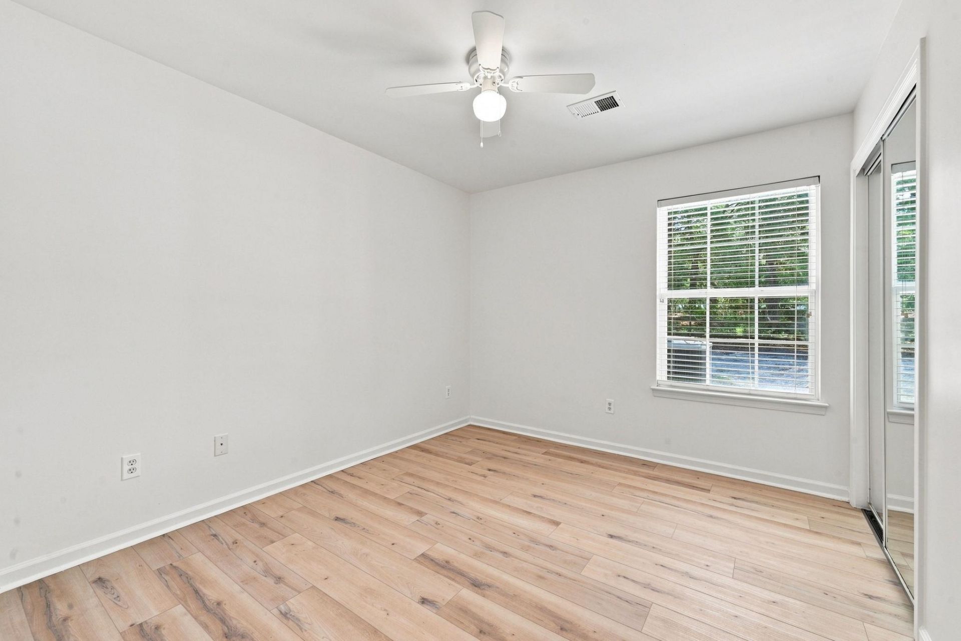 108 Brentwood Dr. Photo 25