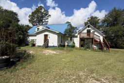 702 Sidneys Road photo 4