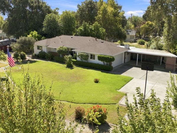 10765 3rd St, Hood, CA 95639