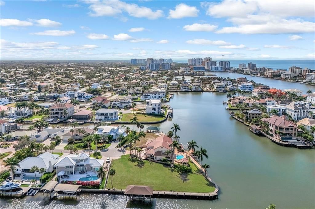 357 Germain Ave, Naples, FL 34108 Photo