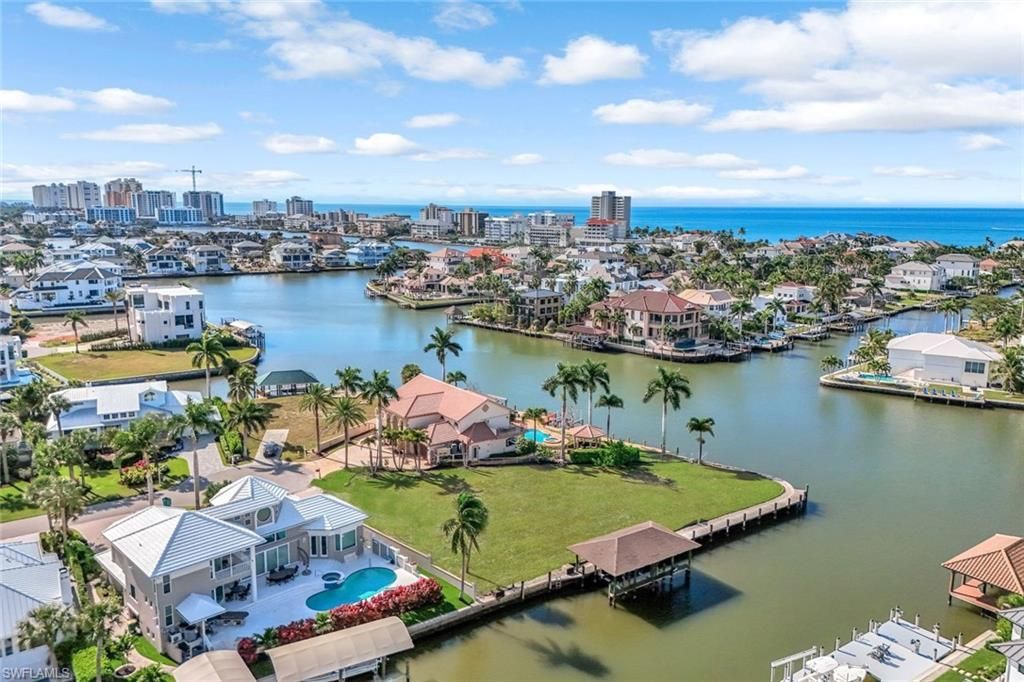 357 Germain Ave, Naples, FL 34108 Photo