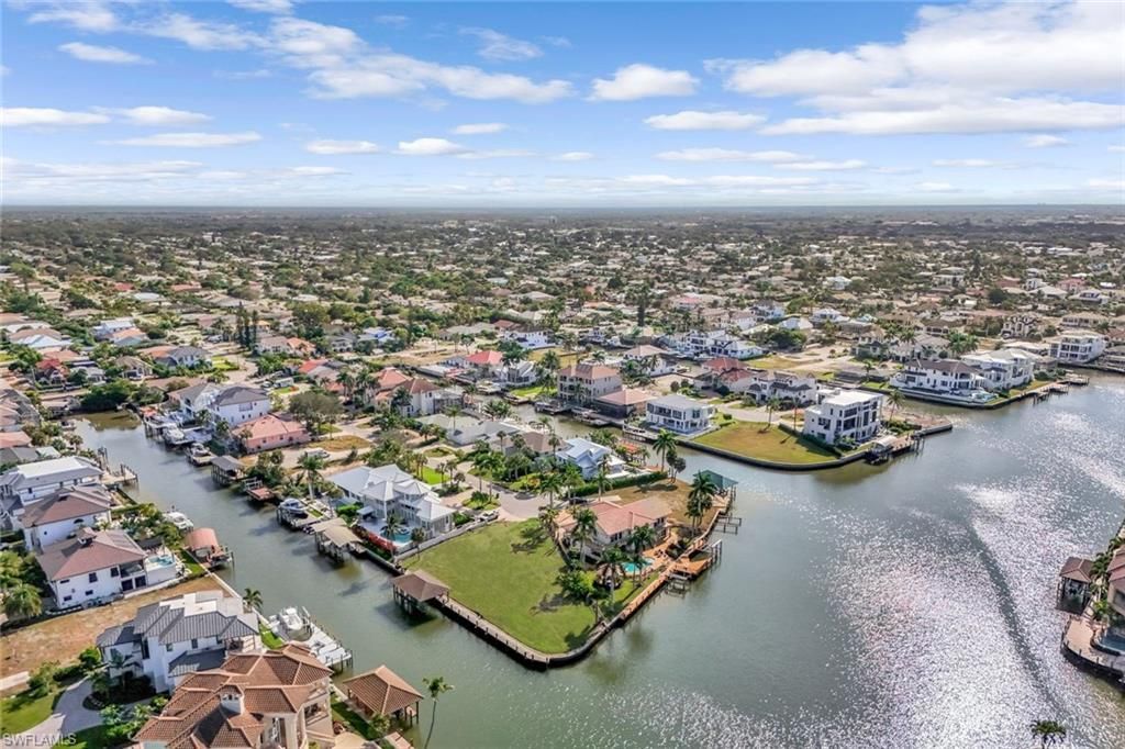 357 Germain Ave, Naples, FL 34108 Photo