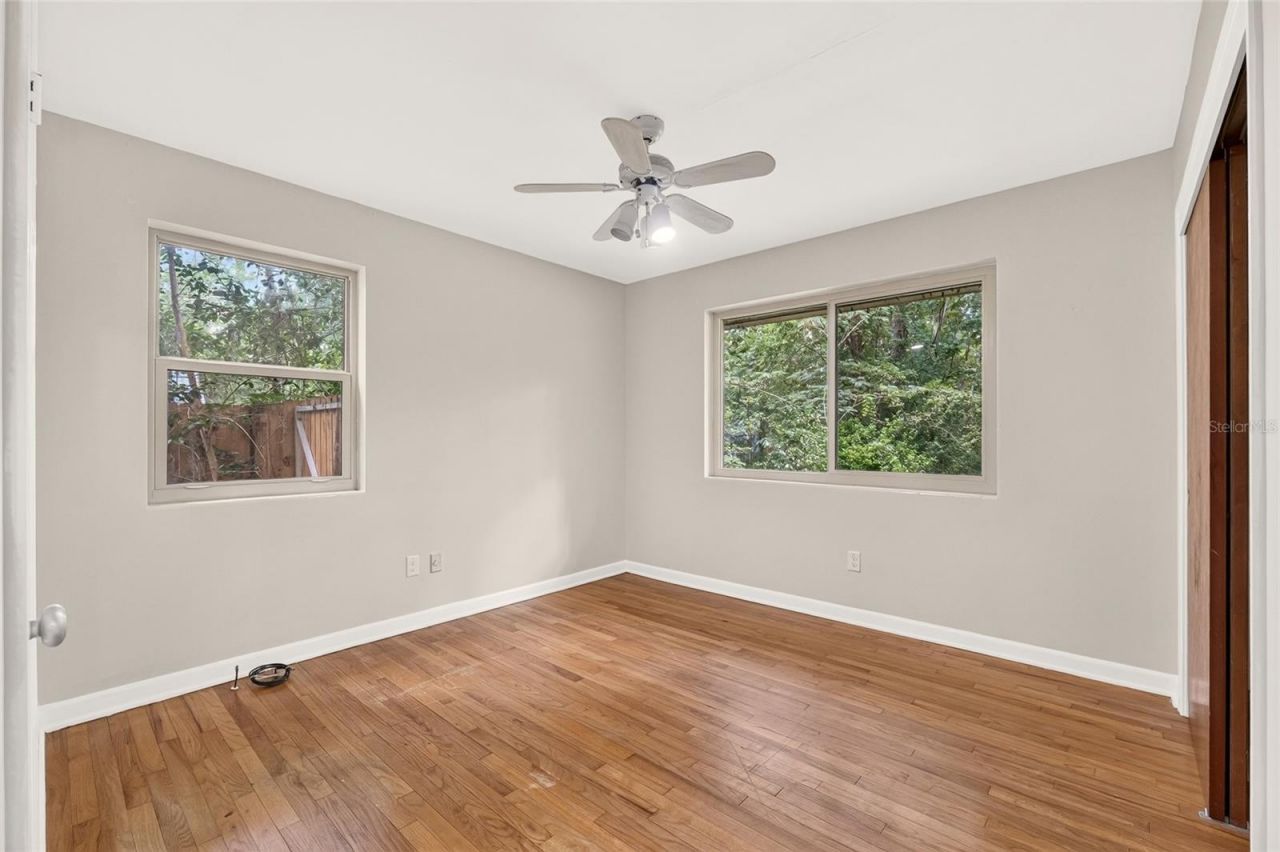 810 NW 19th Terrace, Gainesville, FL 32603 Photo