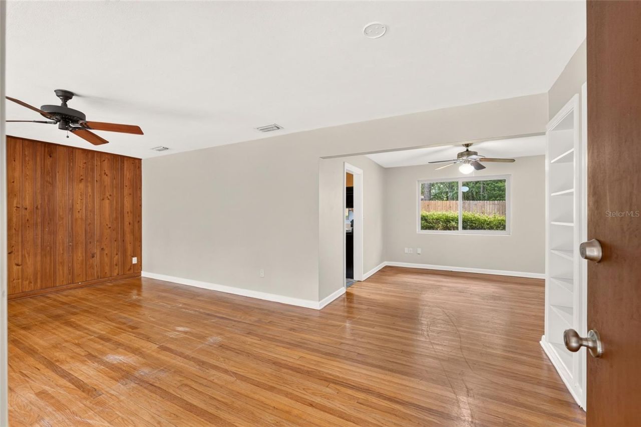810 NW 19th Terrace, Gainesville, FL 32603 Photo