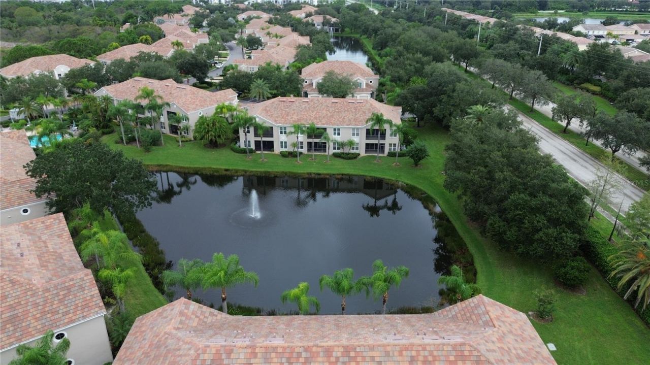 5235 Parisienne Place, Unit 101B28, Sarasota, FL 34238 Photo