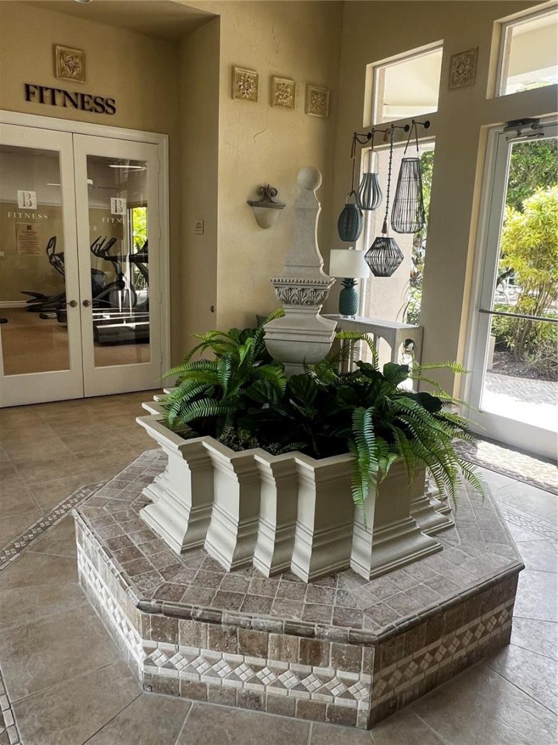 5235 Parisienne Place, Unit 101B28, Sarasota, FL 34238 Photo