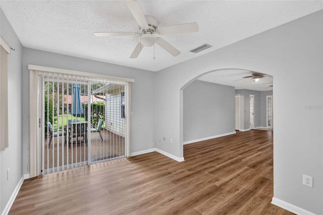 822 Dundee Circle, Leesburg, FL 34788 Photo