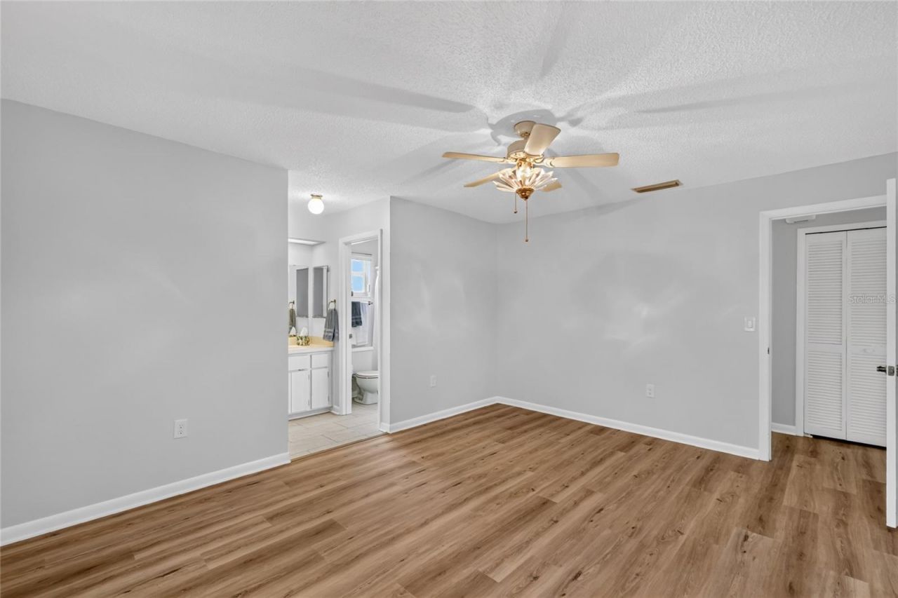 822 Dundee Circle, Leesburg, FL 34788 Photo