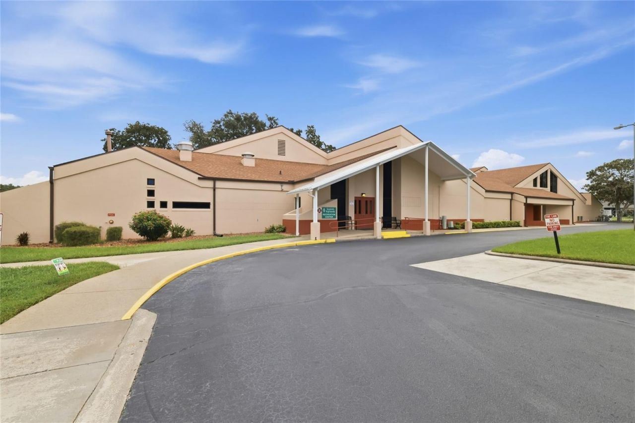 822 Dundee Circle, Leesburg, FL 34788 Photo