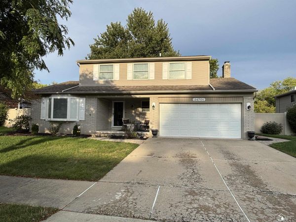 24701 Blanche Street, Flat Rock, MI 48134