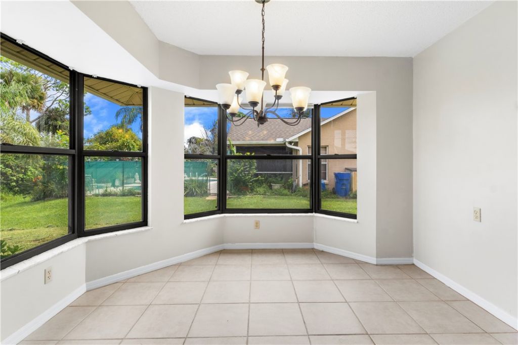 538 Alamanda Avenue, Sebastian, FL 32958 Photo