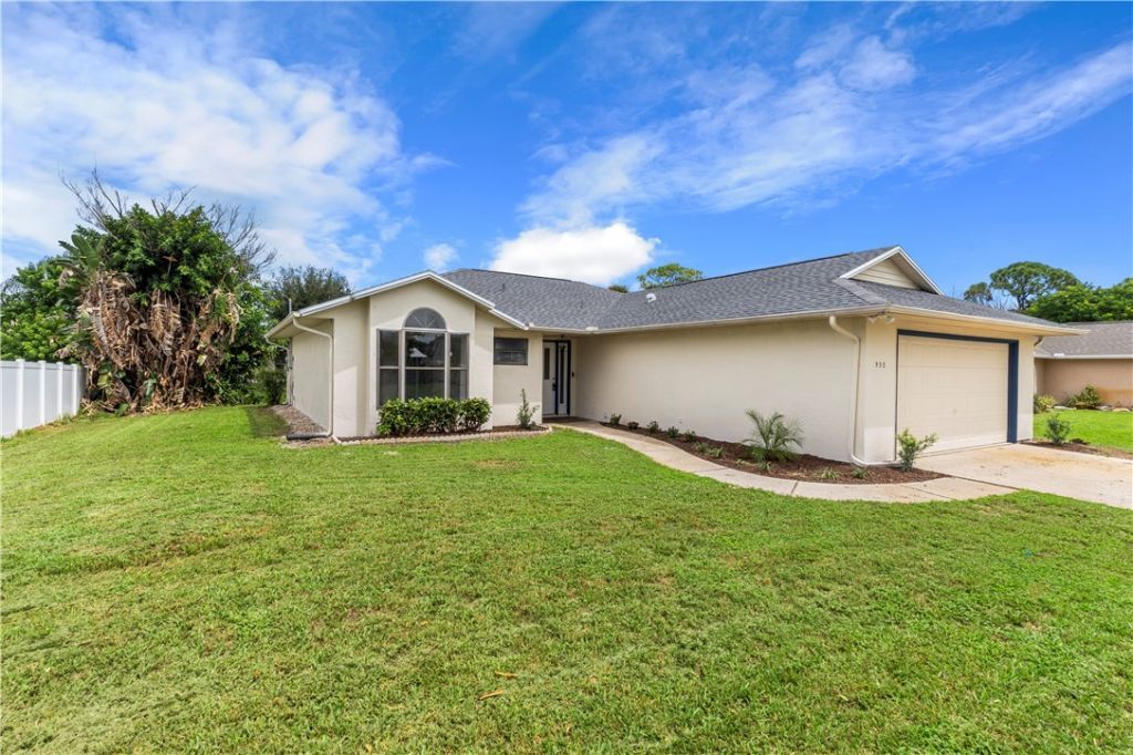 538 Alamanda Avenue, Sebastian, FL 32958 Photo