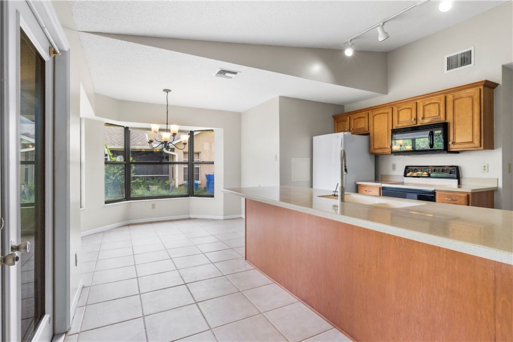 538 Alamanda Avenue, Sebastian, FL 32958 Photo