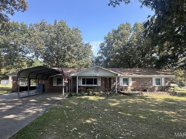 17237 Sam Drive, Dexter, MO 63841