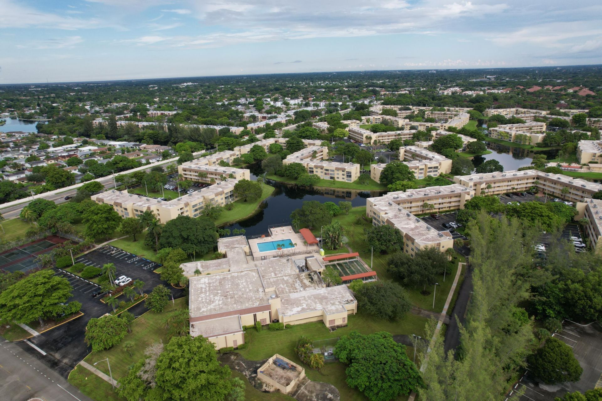 5980 NW 64th Avenue, Unit 308, Tamarac, FL 33319 Photo