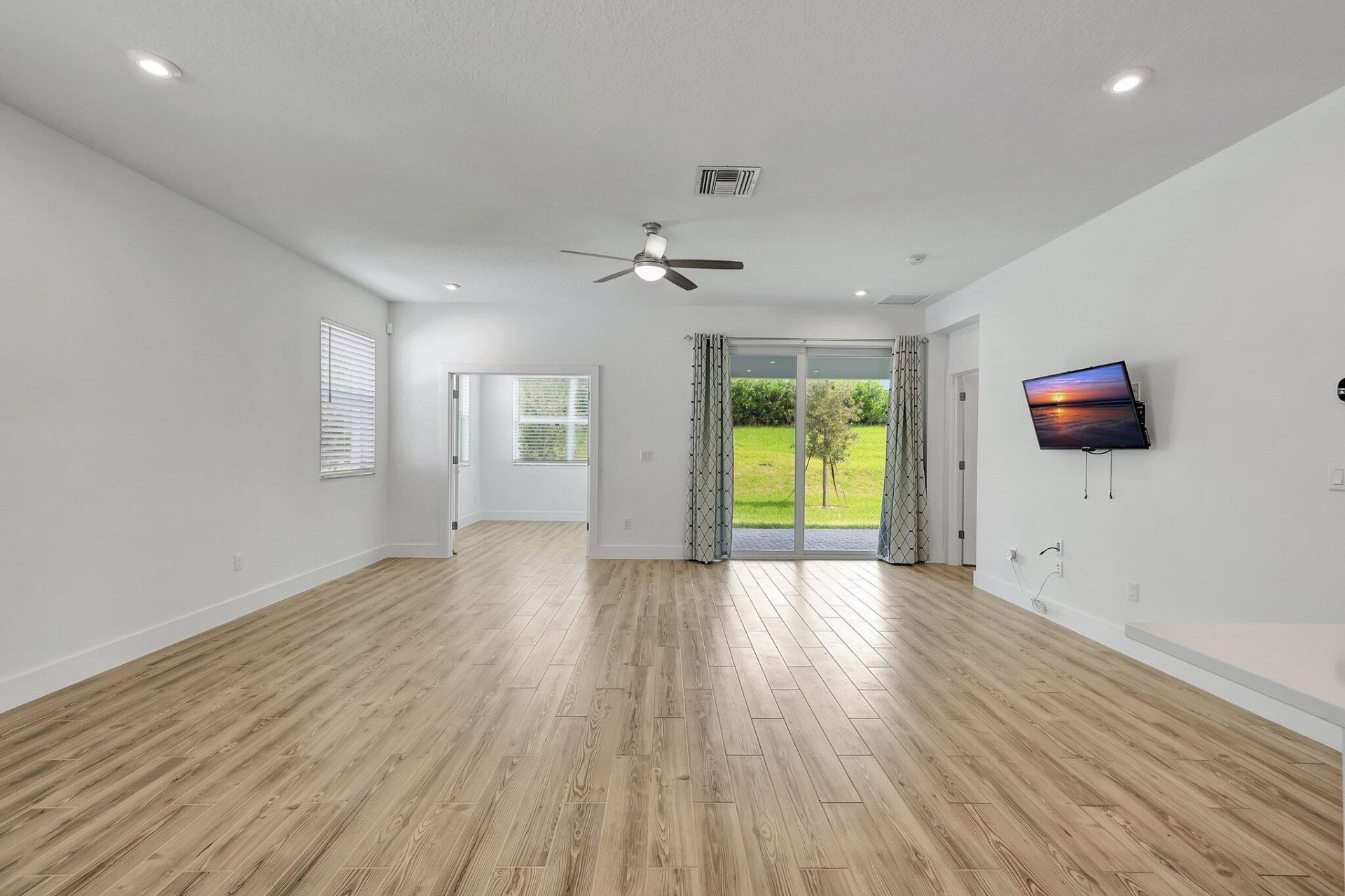 11551 Viridian Boulevard, Port Saint Lucie, FL 34987 Photo